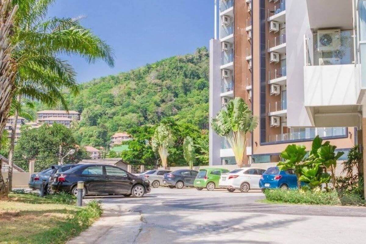 Property image - full photo 3