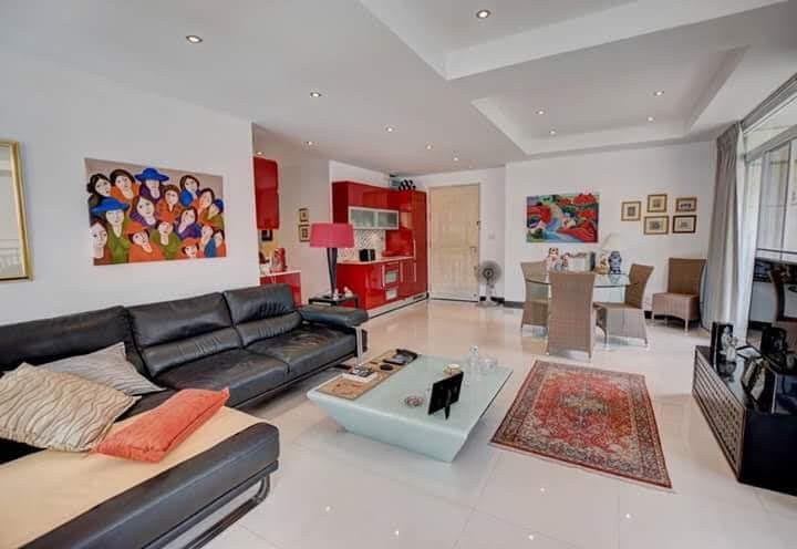 Property image - full photo 14