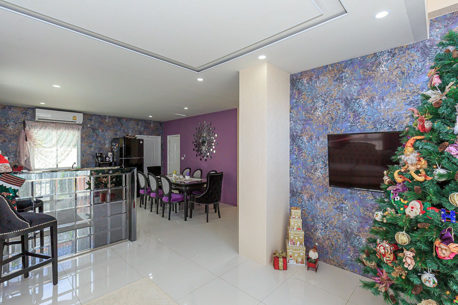 Property image - full photo 15