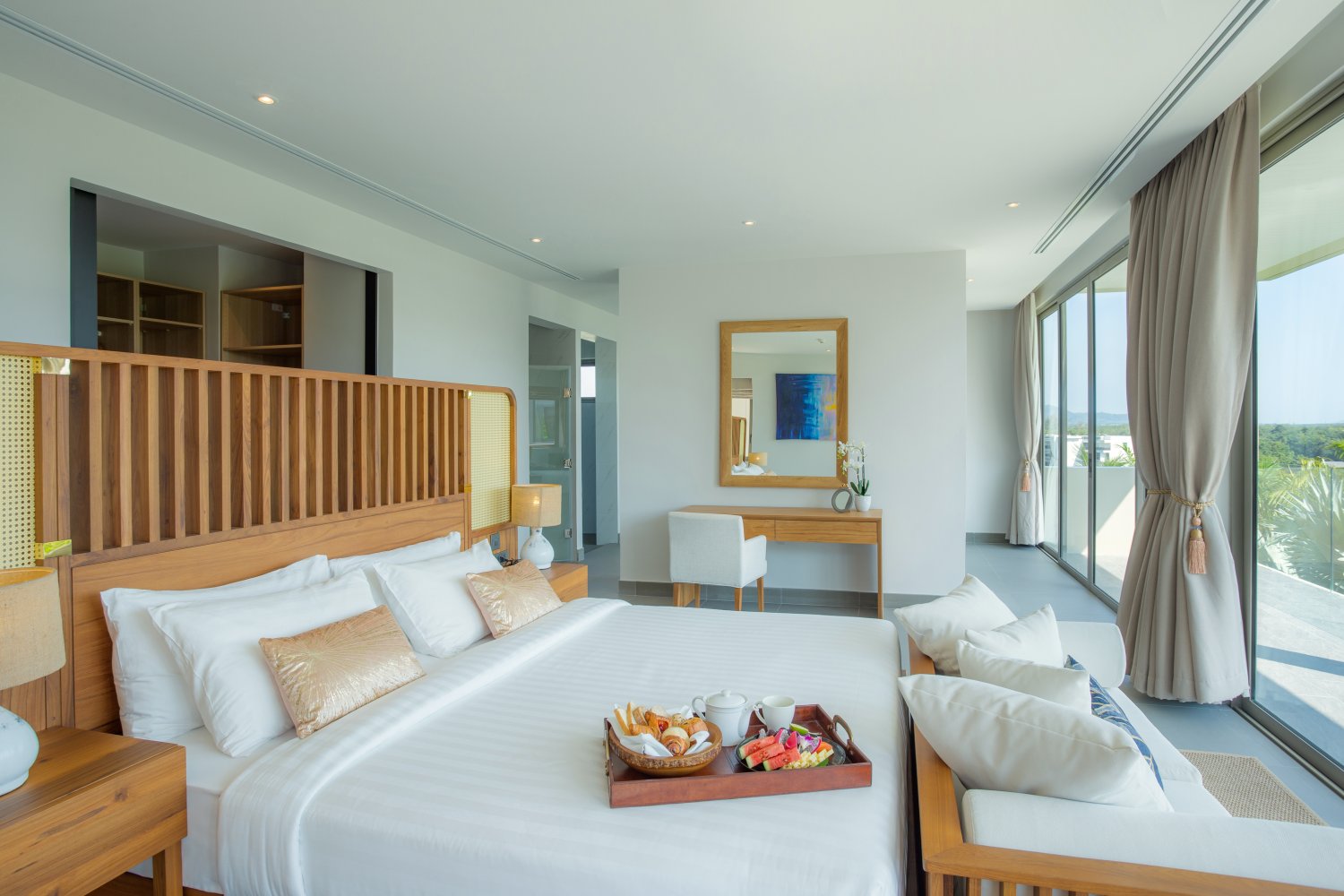 Property image - full photo 12