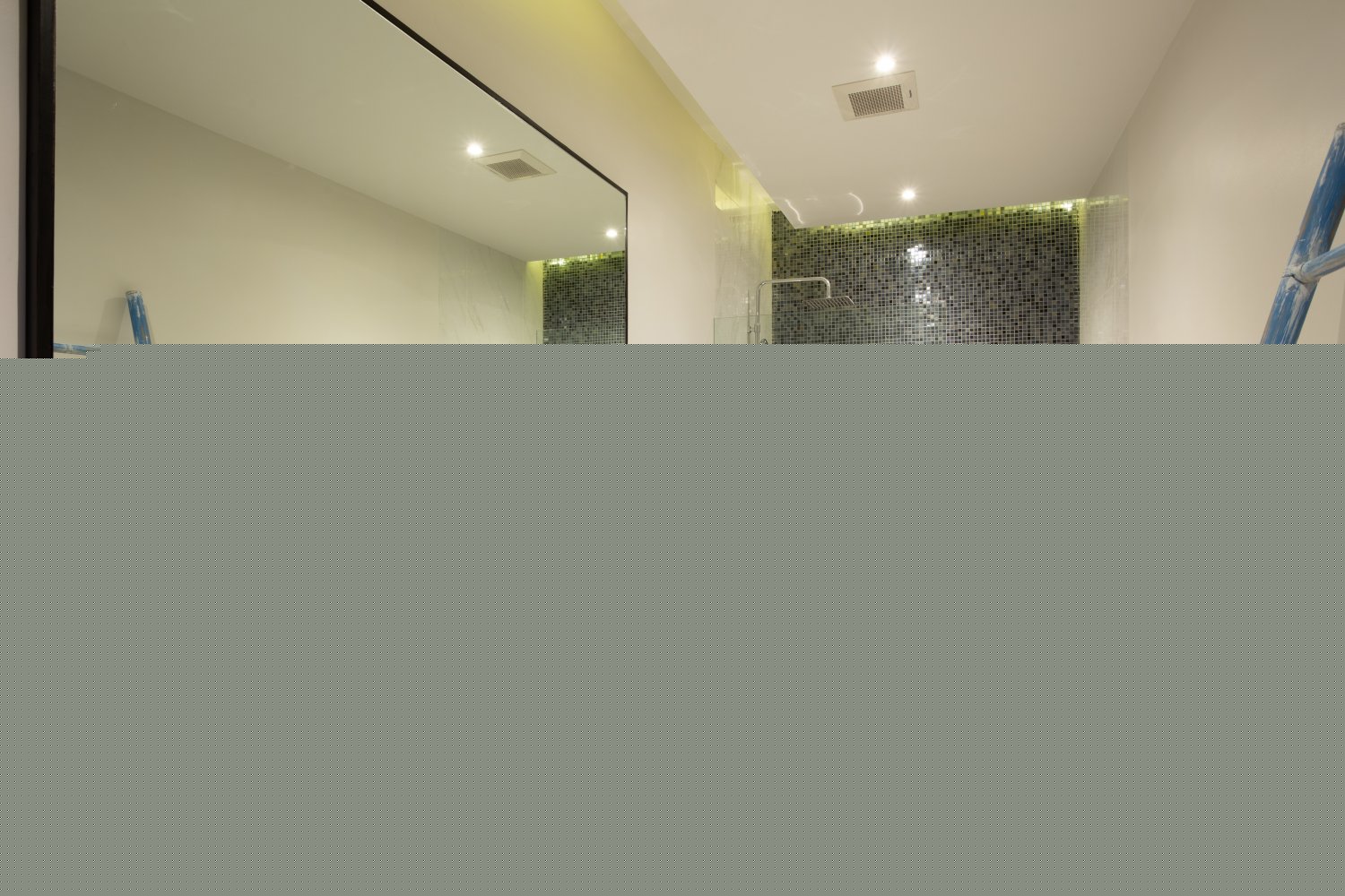 Property image - full photo 17