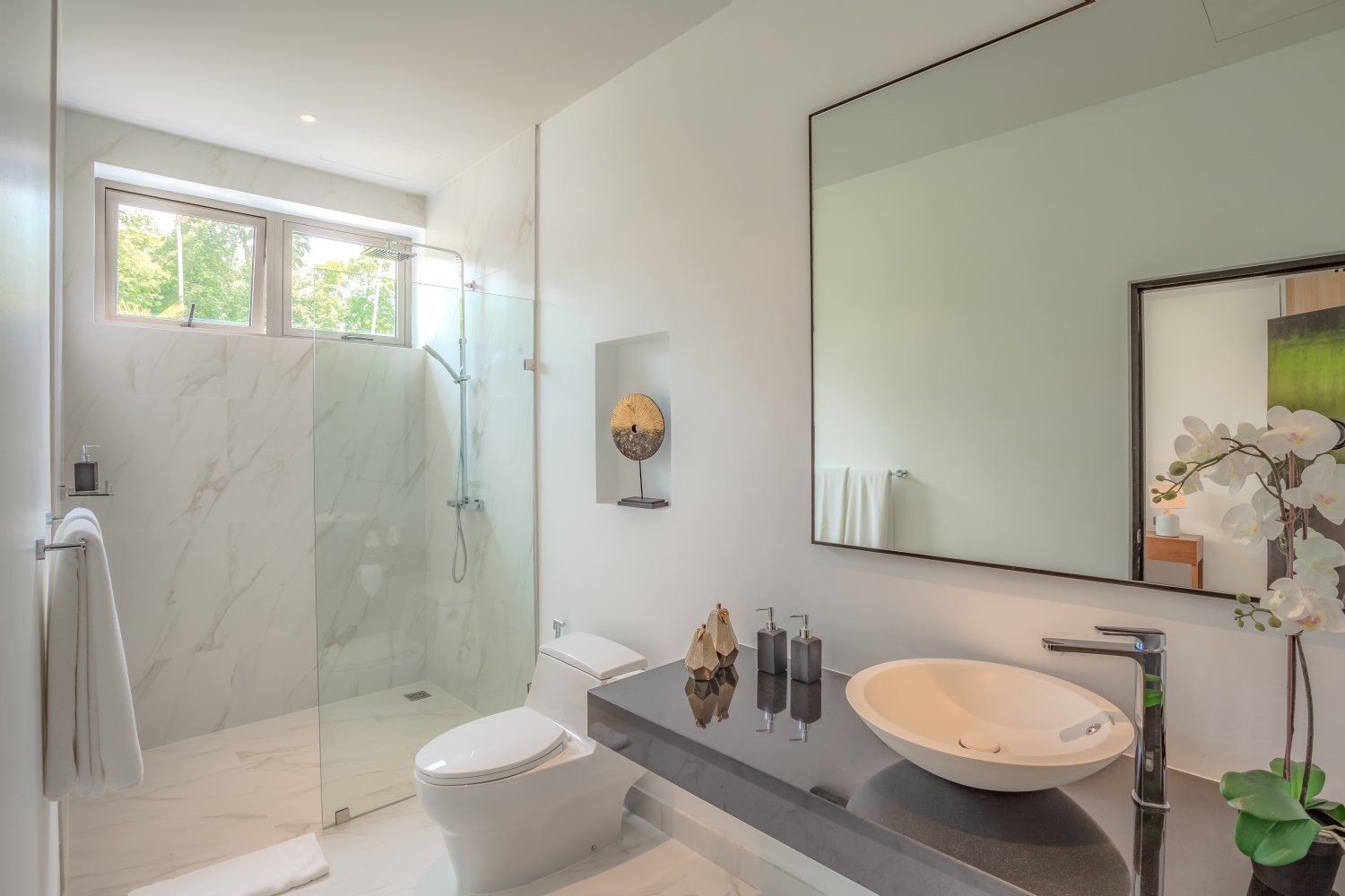Property image - full photo 24