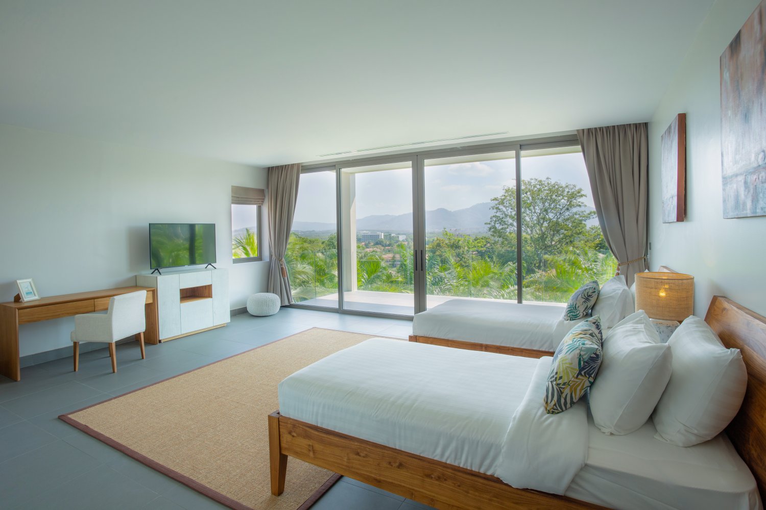 Property image - full photo 33