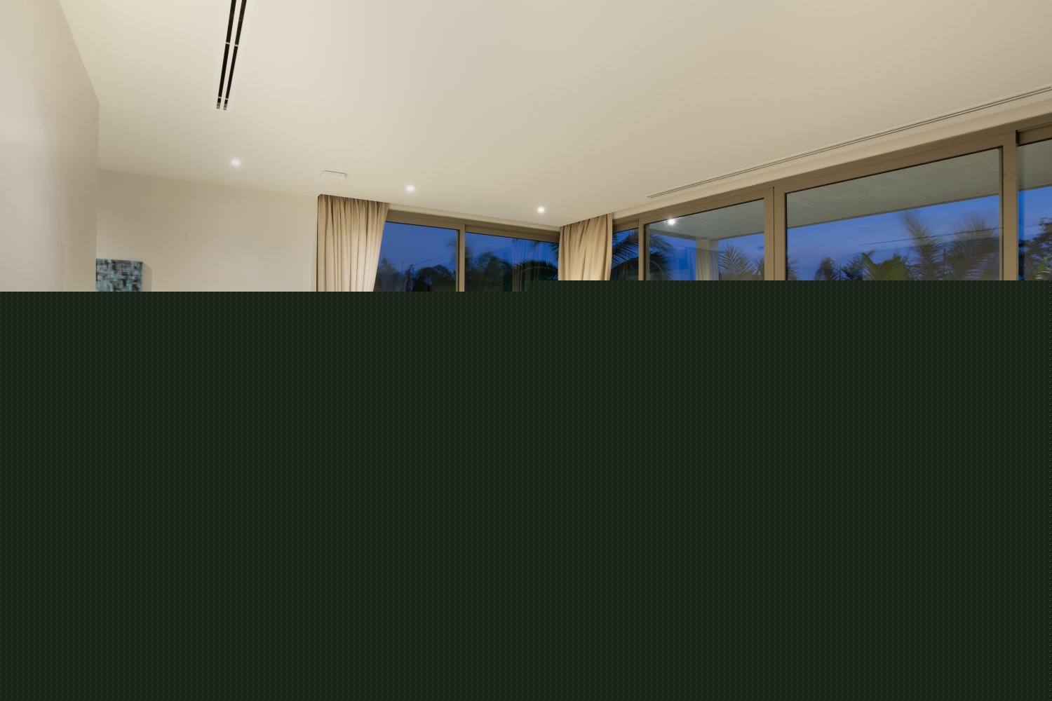 Property image - full photo 28