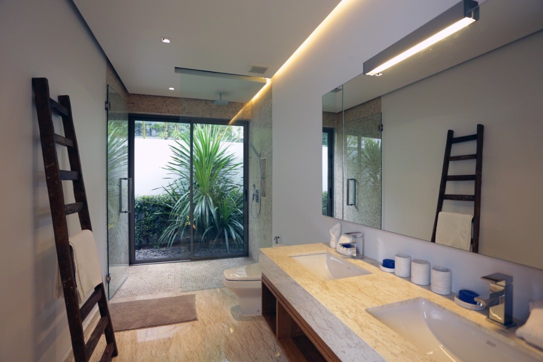 Property image - full photo 9