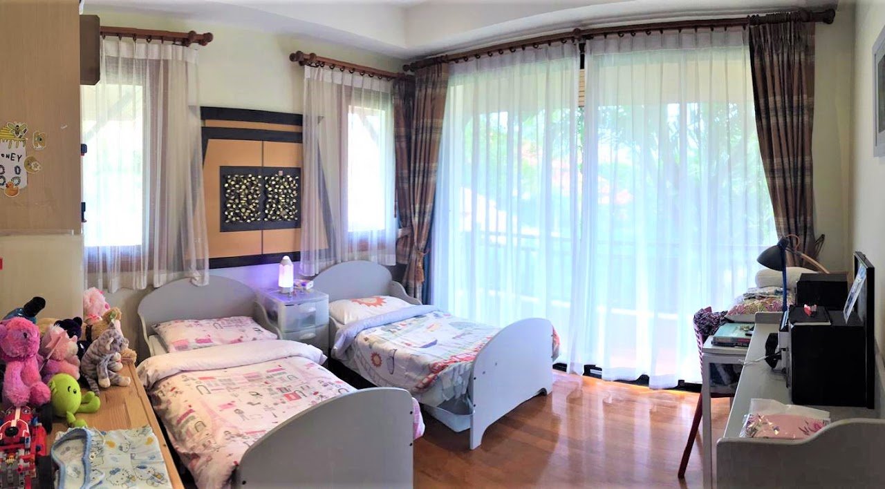 Property image - full photo 11