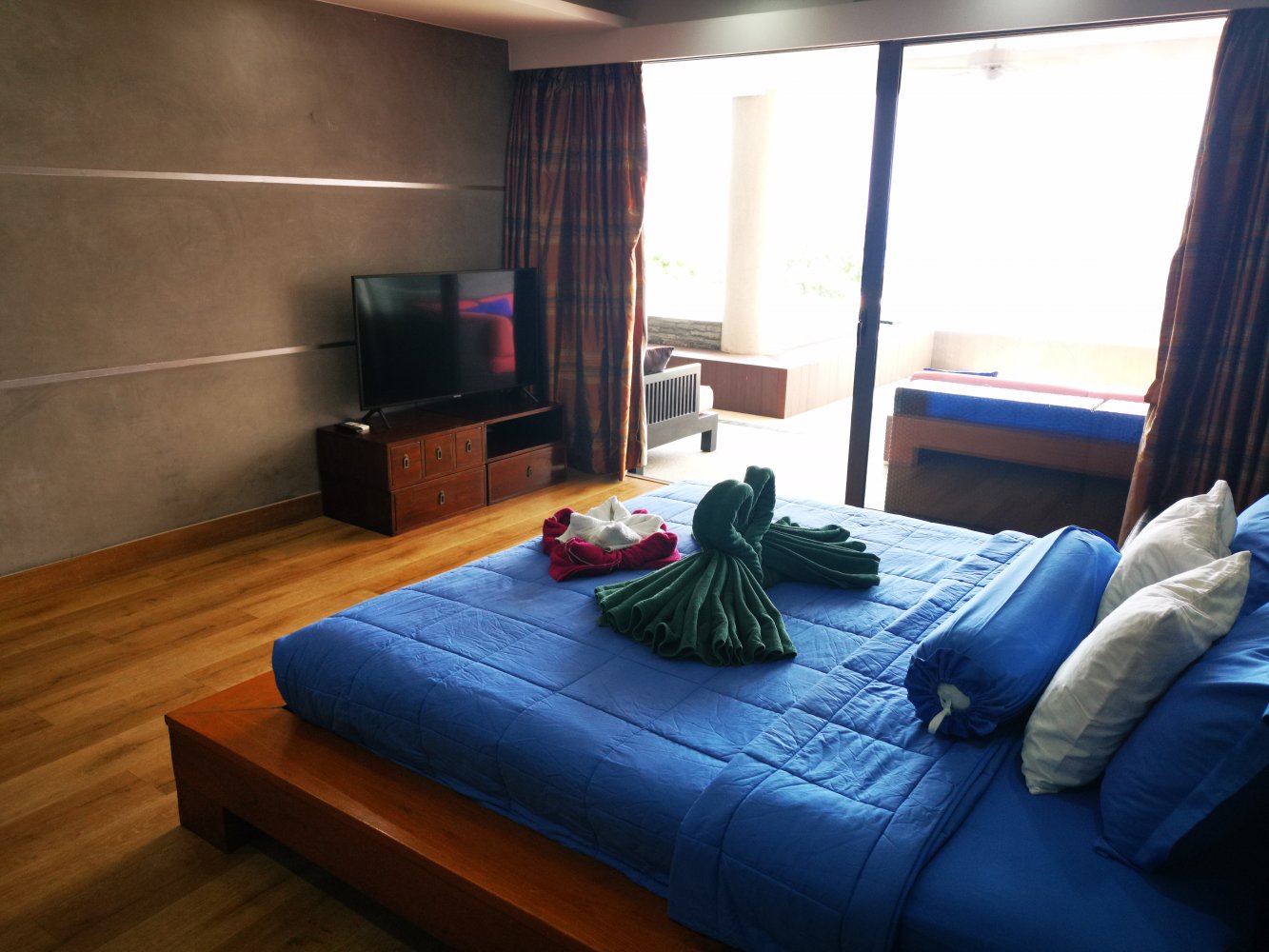 Property image - full photo 7