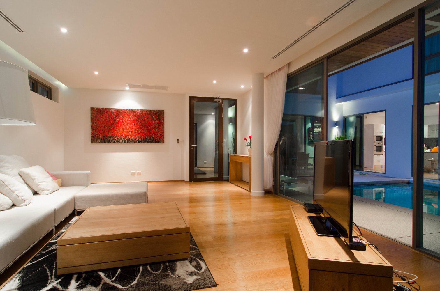 Property image - full photo 40
