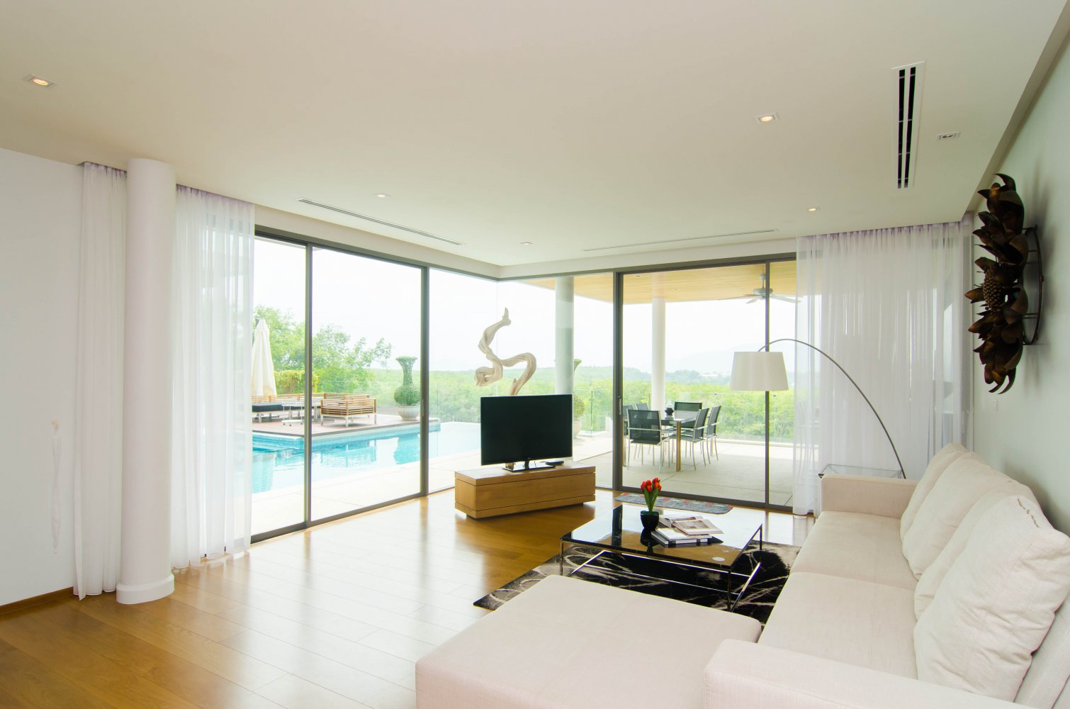 Property image - full photo 21