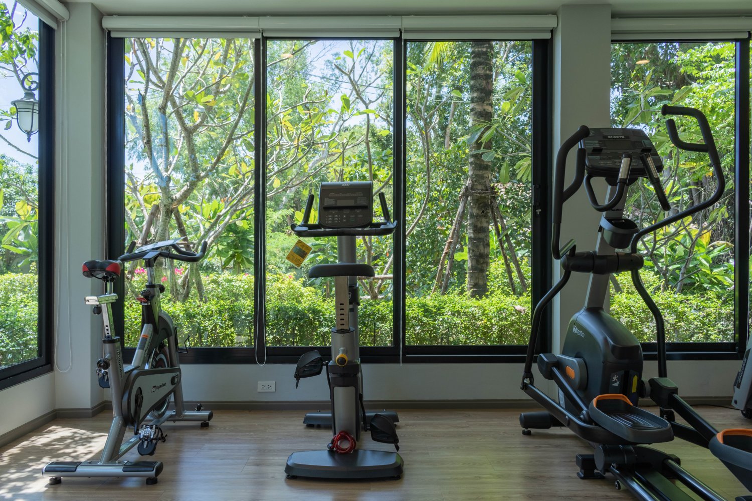 Property image - full photo 25