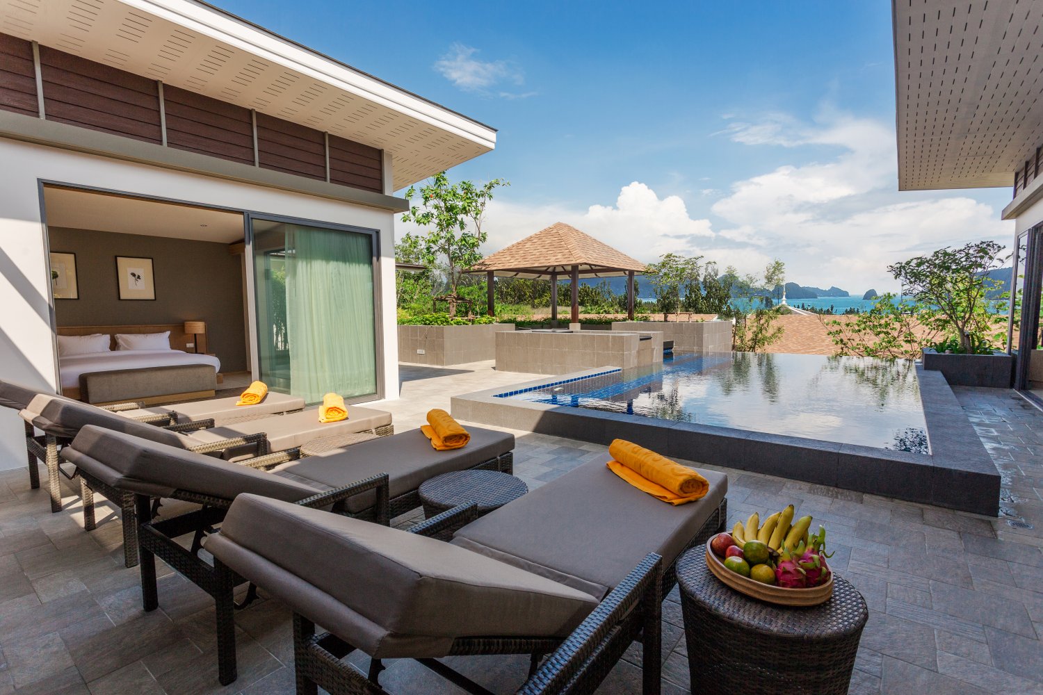 Property image - full photo 1
