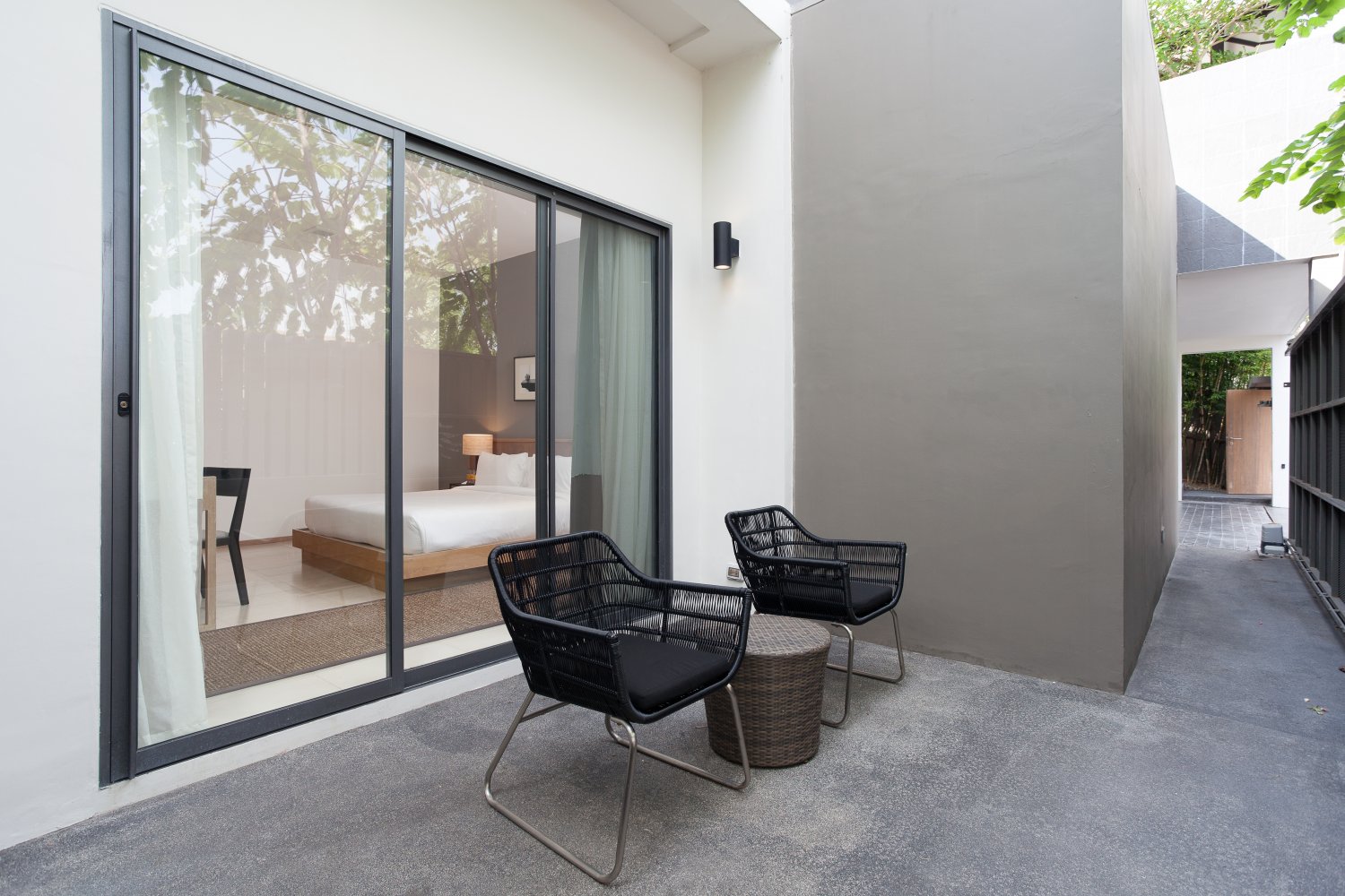 Property image - full photo 10