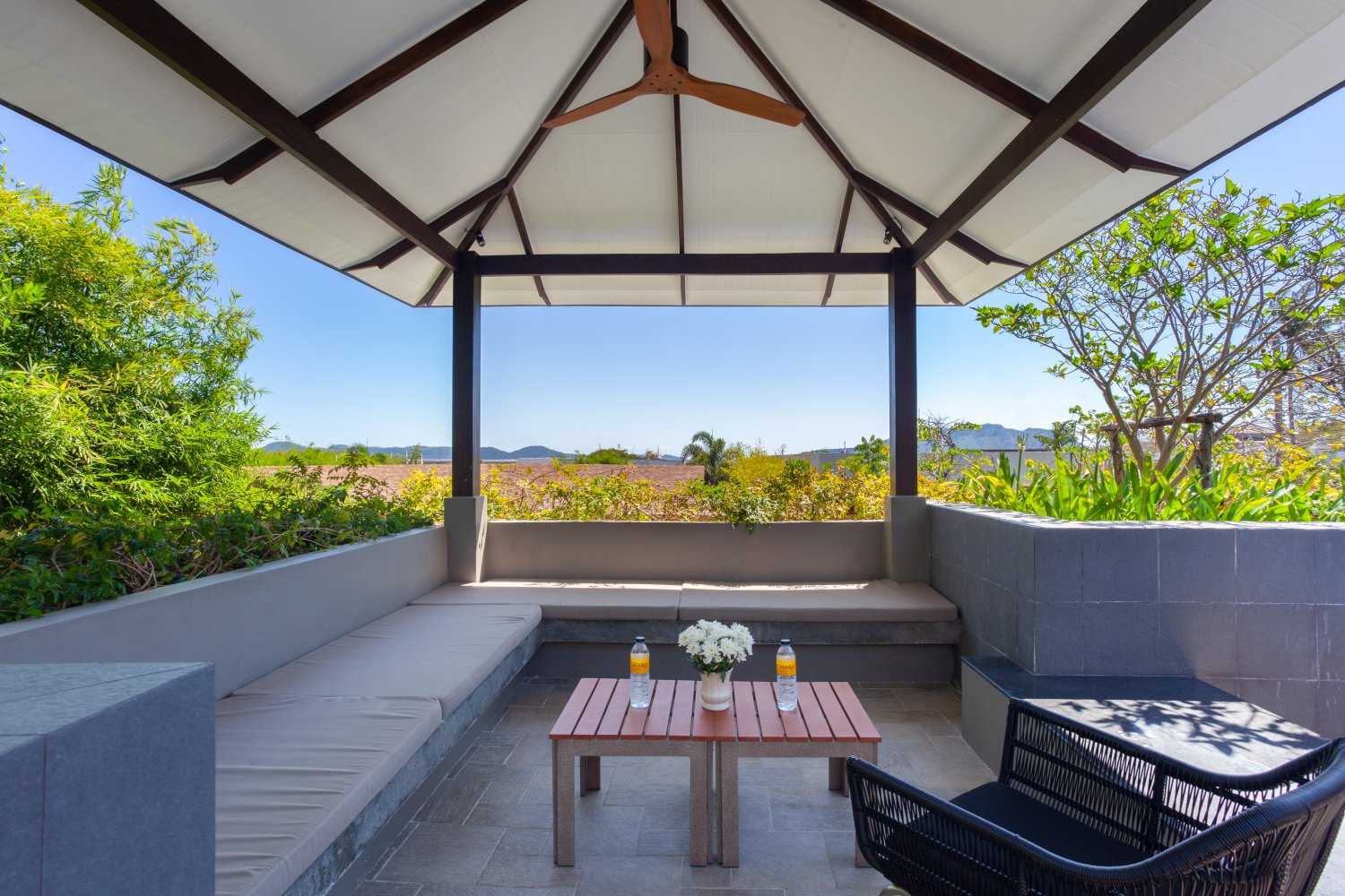 Property image - full photo 8