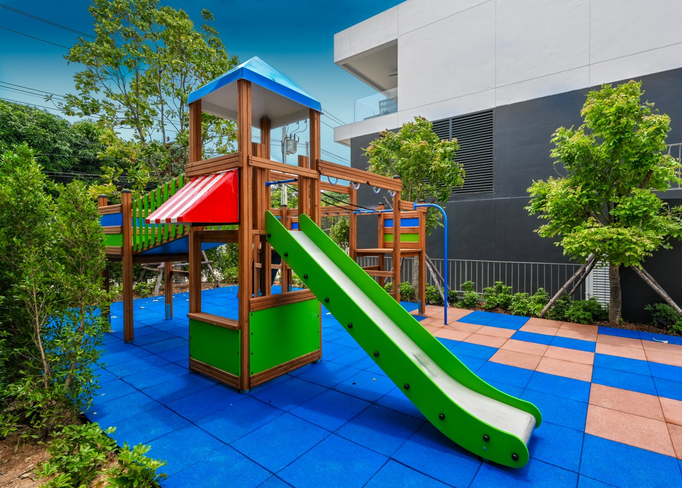 Property image - full photo 40