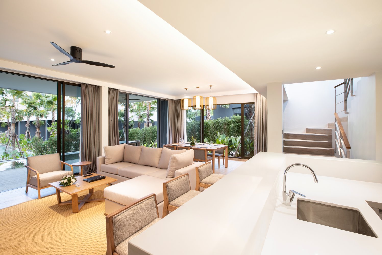 Property image - full photo 6