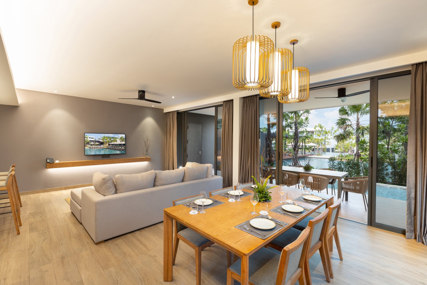 Property image - full photo 5