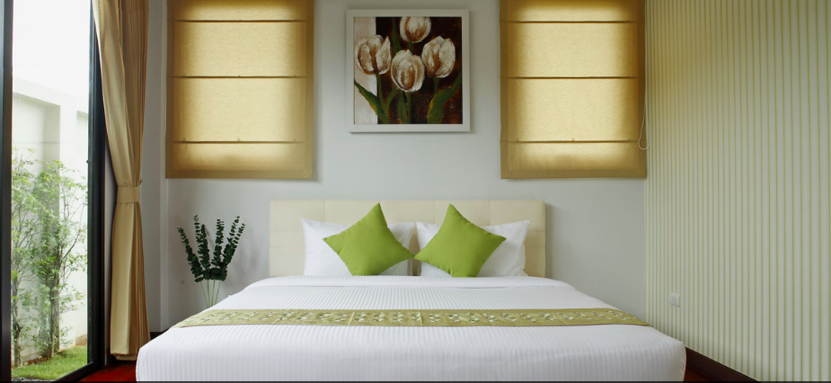 Property image - full photo 2