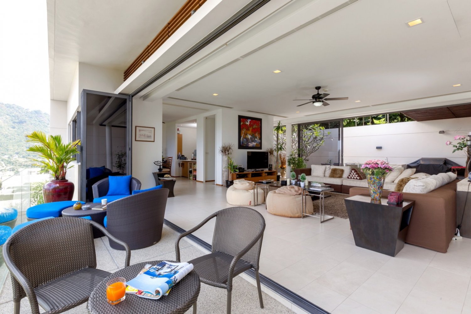 Property image - full photo 15