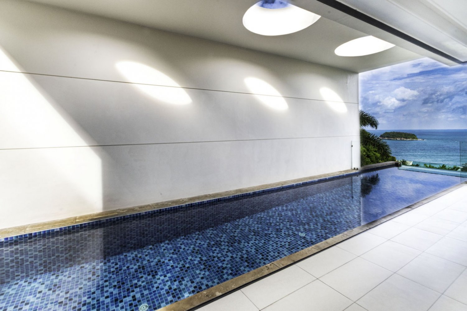 Property image - full photo 4