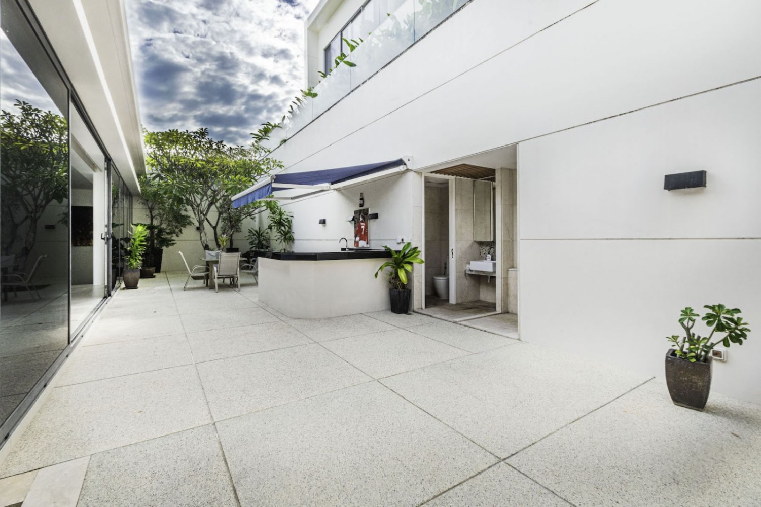 Property image - full photo 23