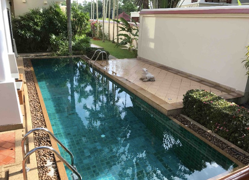 Property image - full photo 2