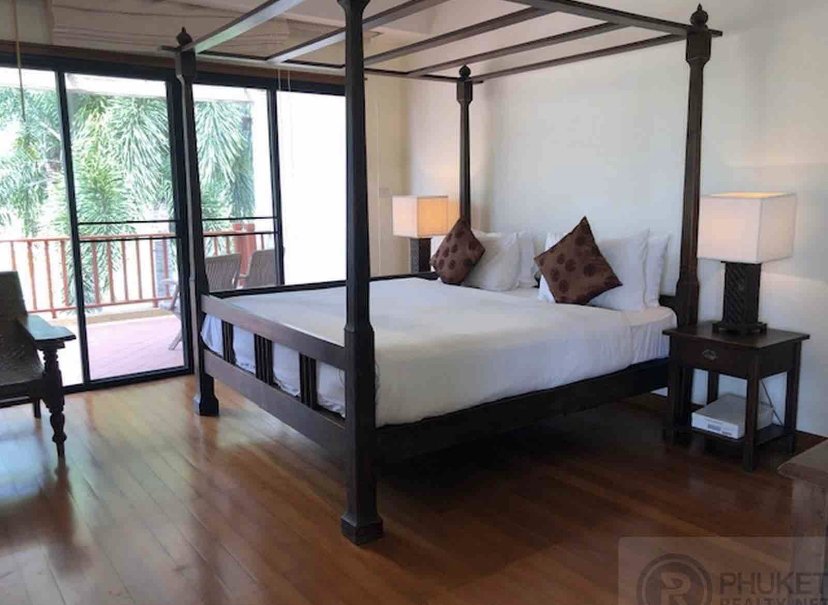 Property image - full photo 8