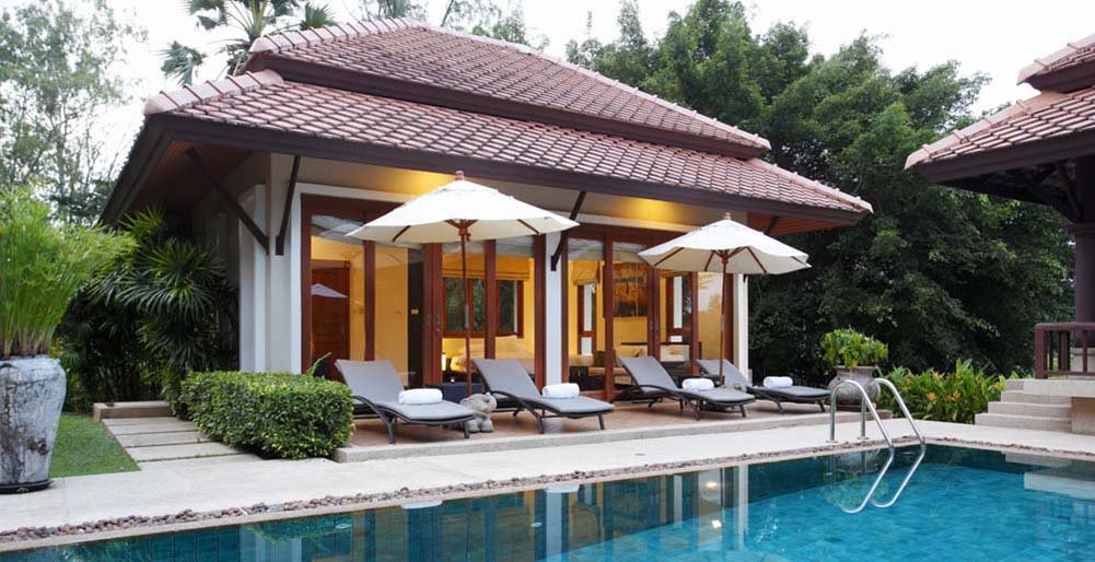 Property image - full photo 2
