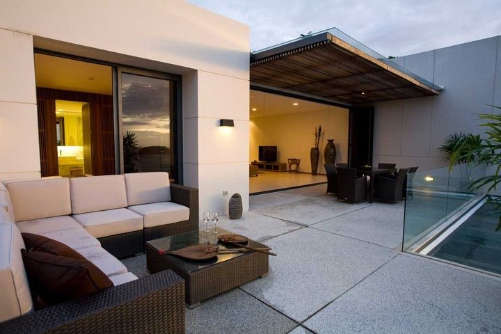 Property image - full photo 5