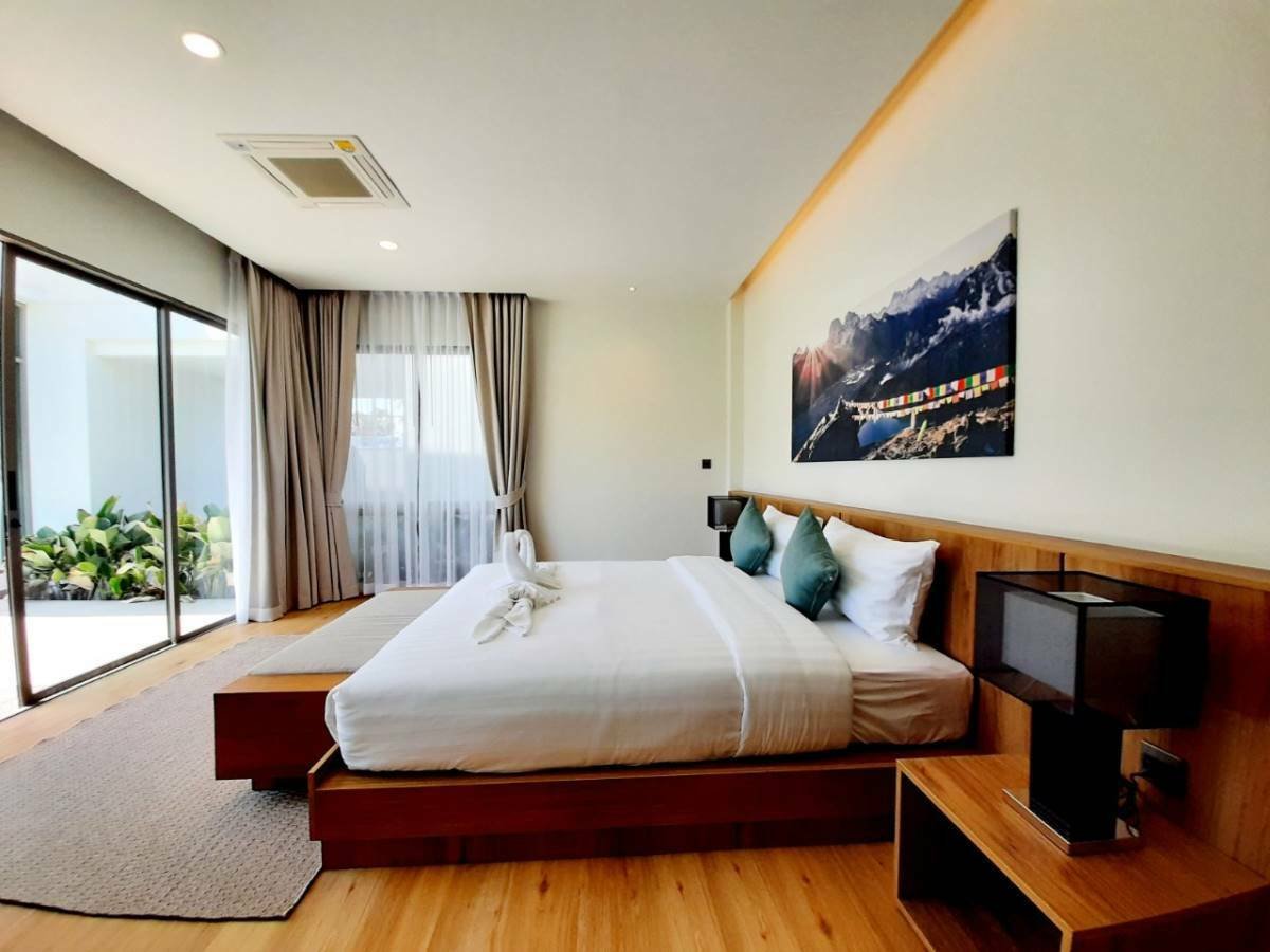 Property image - full photo 19