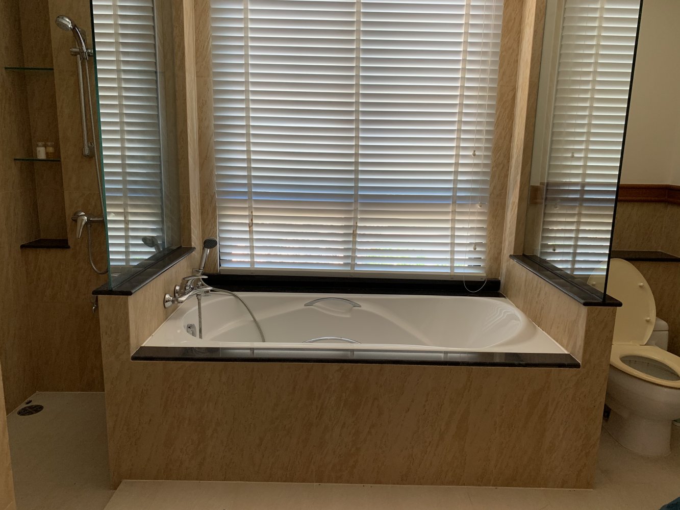 Property image - full photo 19
