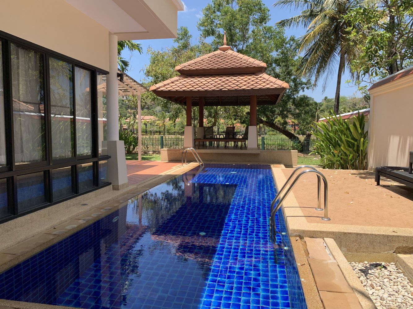 Property image - full photo 1