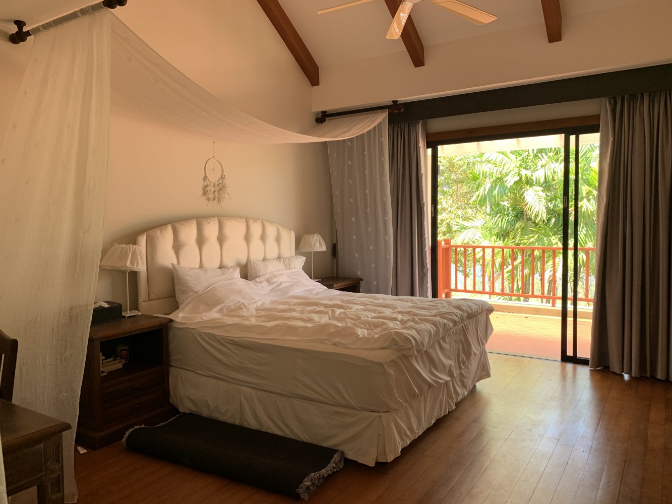 Property image - full photo 10