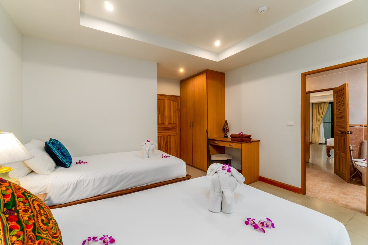 Property image - full photo 6