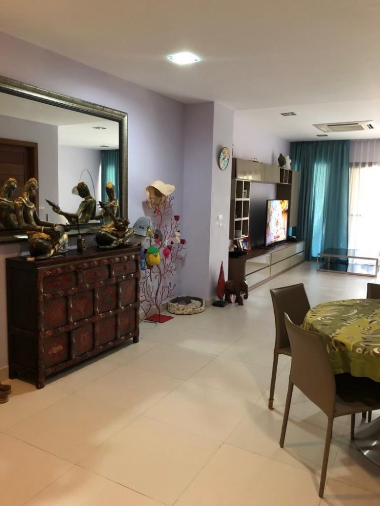 Property image - full photo 7