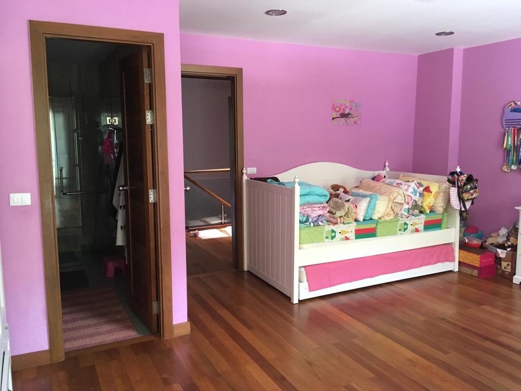 Property image - full photo 19
