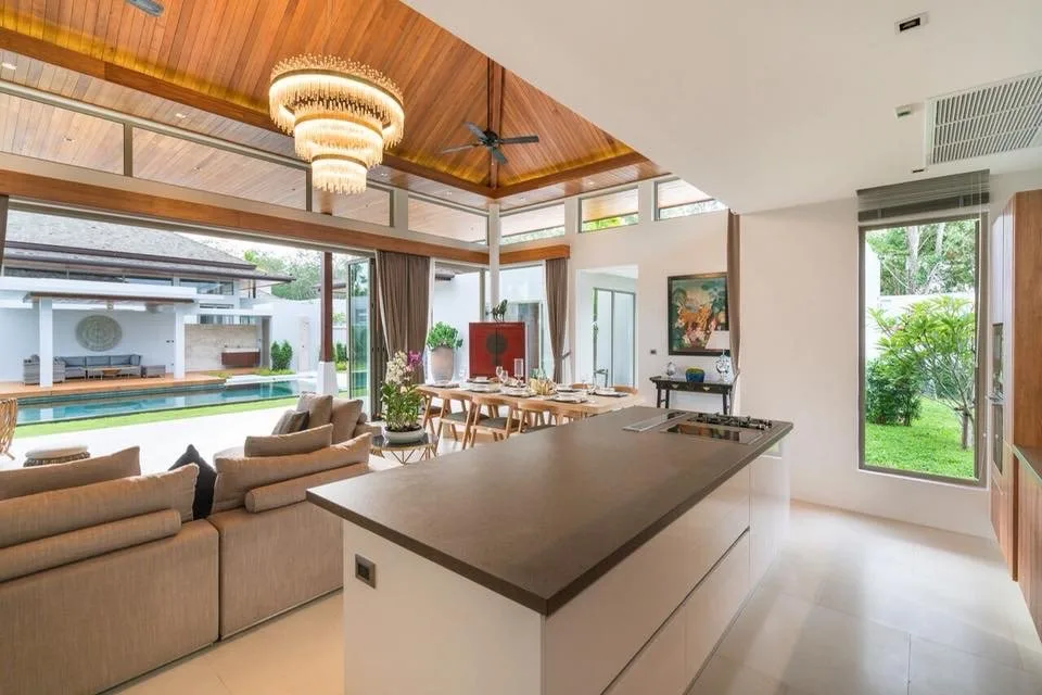 Property image - full photo 5