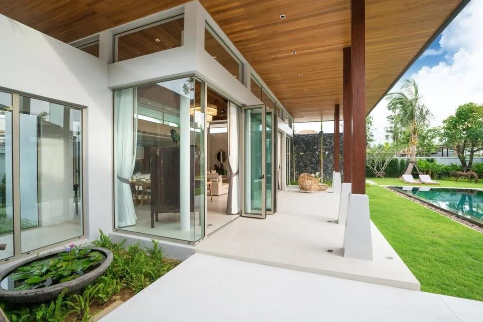 Property image - full photo 14