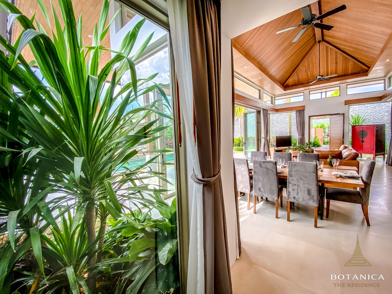 Property image - full photo 38