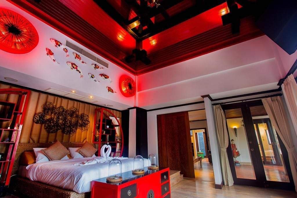 Property image - full photo 16