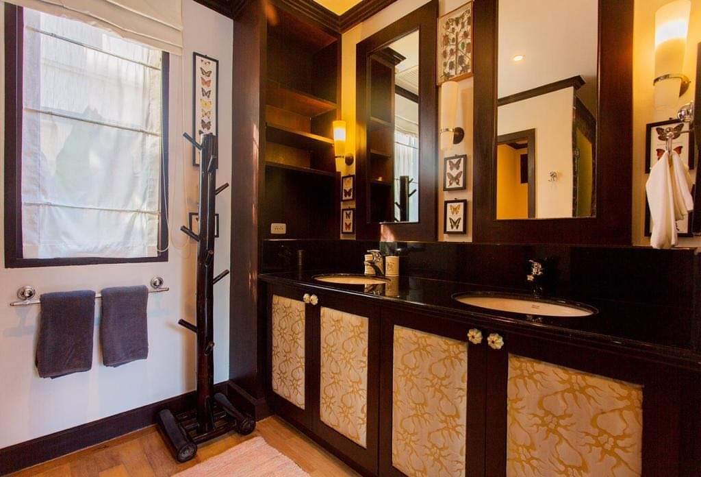 Property image - full photo 14