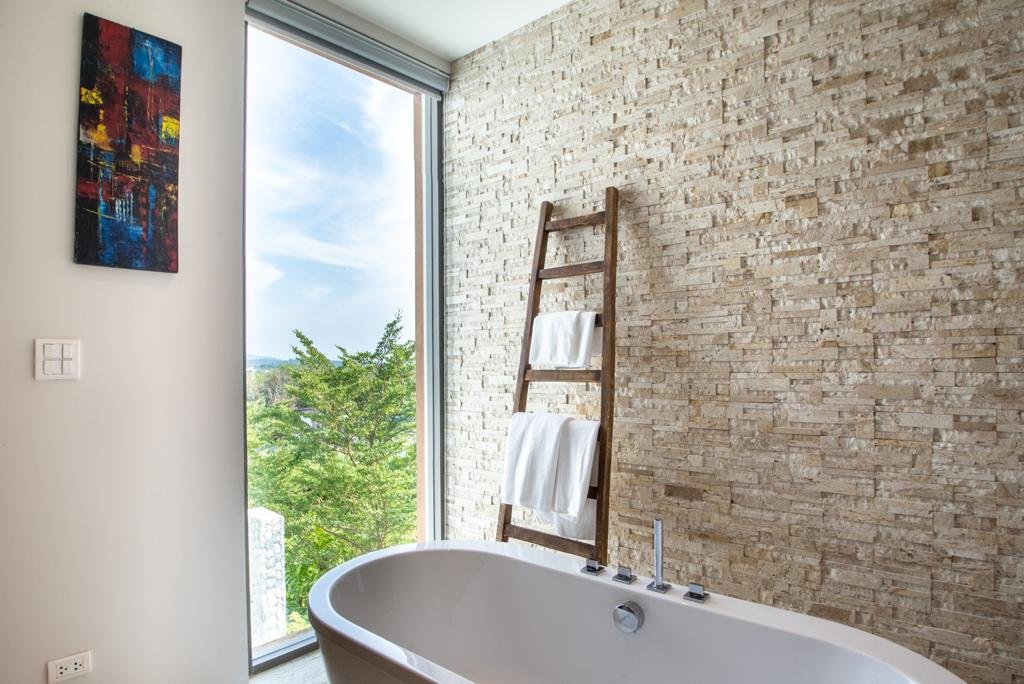 Property image - full photo 17