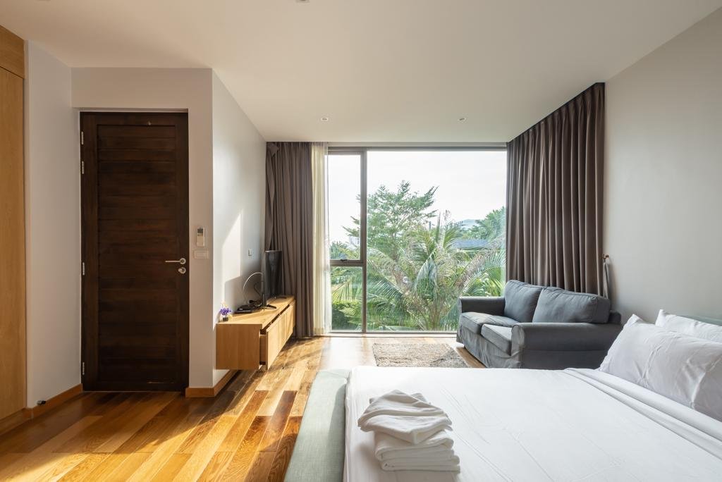 Property image - full photo 19