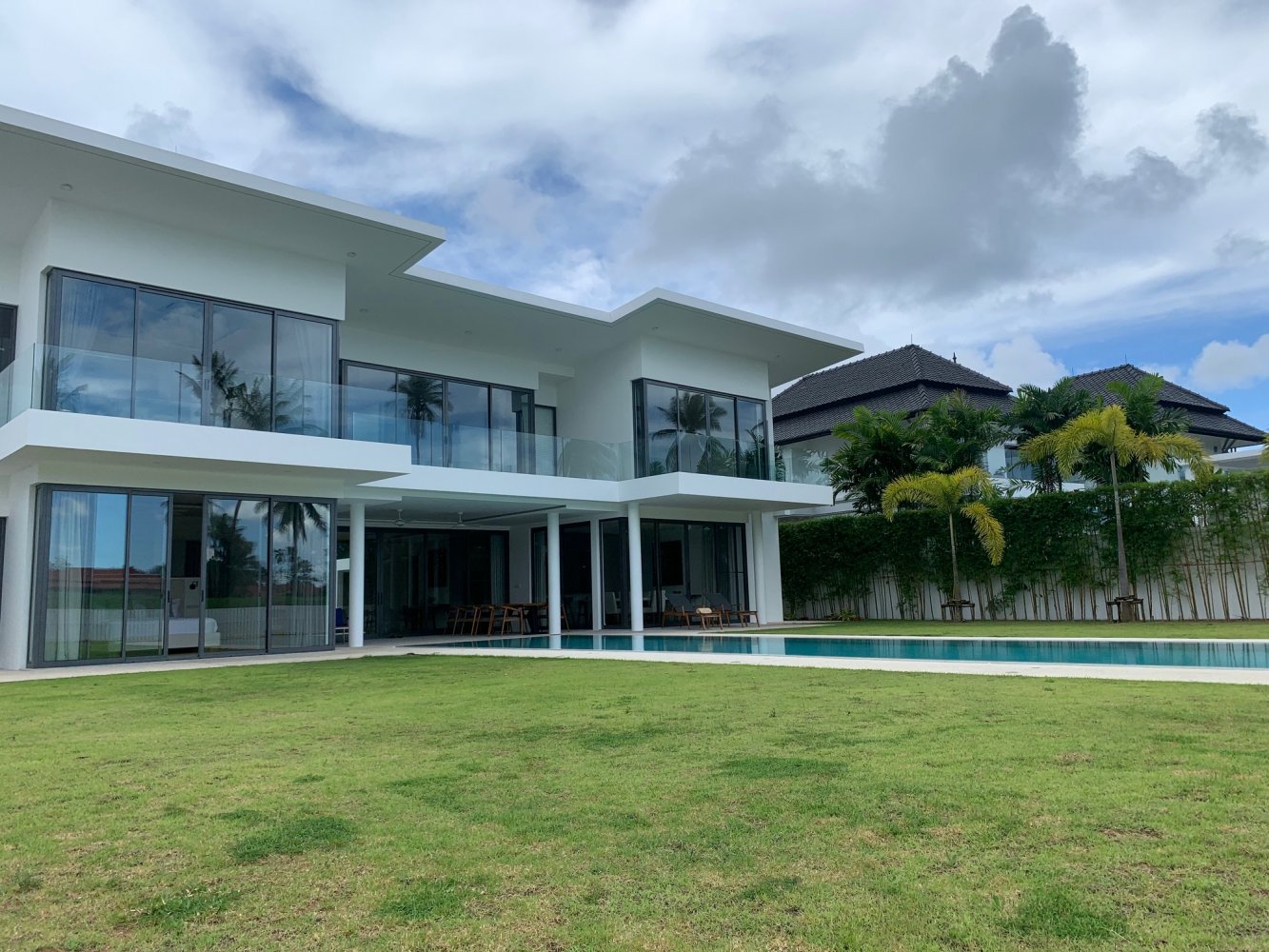 Property image - full photo 32