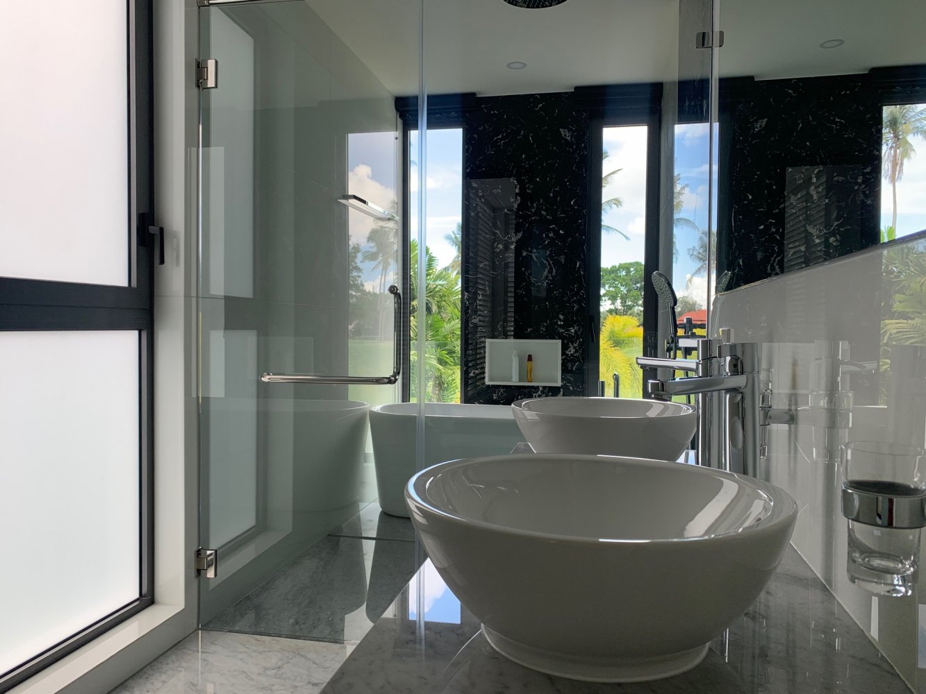 Property image - full photo 26