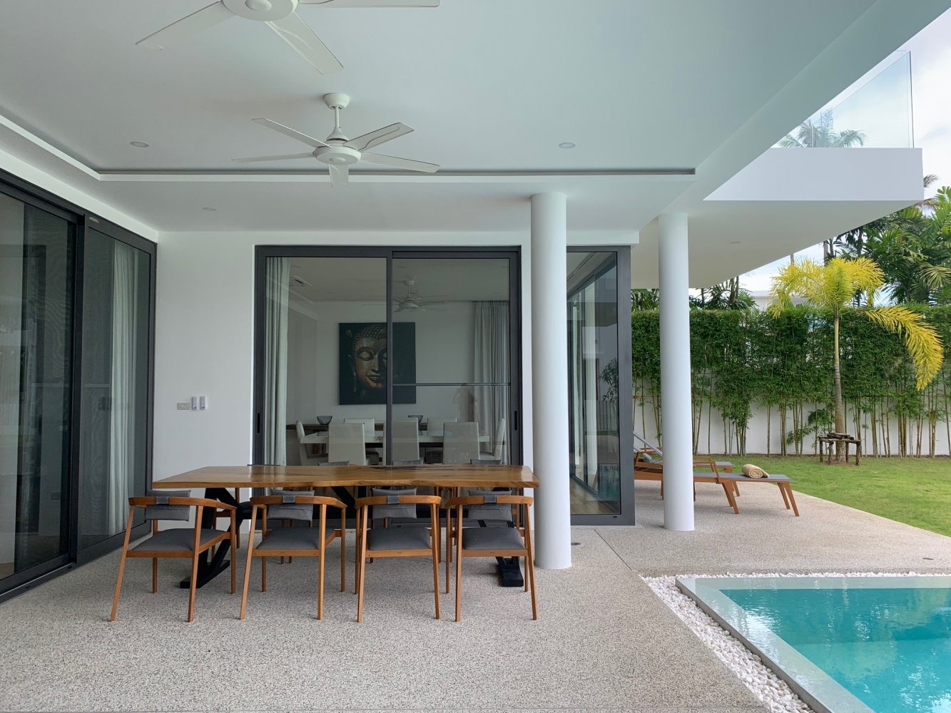 Property image - full photo 8