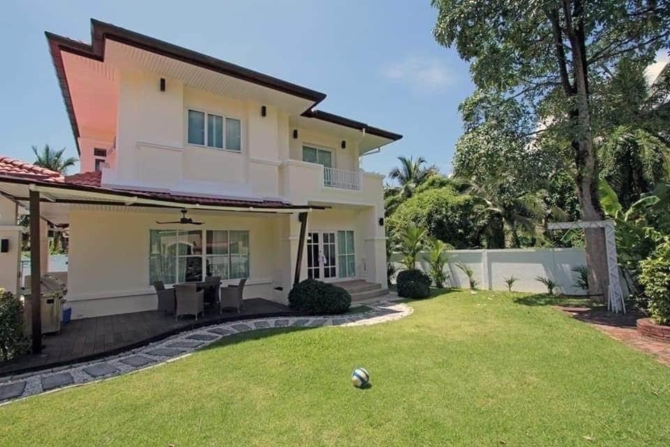Property image - full photo 4