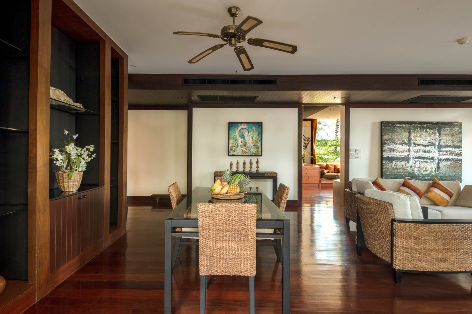 Property image - full photo 13