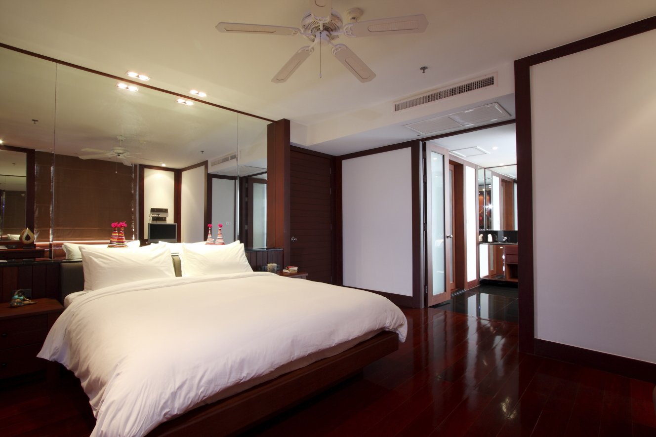 Property image - full photo 8