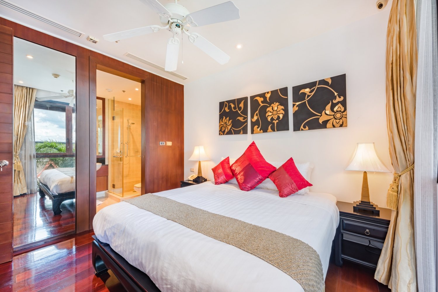 Property image - full photo 14