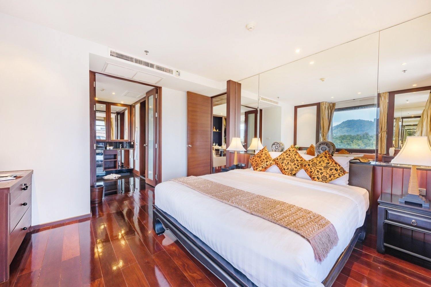 Property image - full photo 20